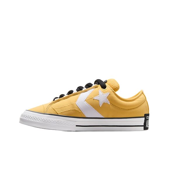Converse Unisex Star Player 76 Puff Low Top Sneaker Yellow 11 UK